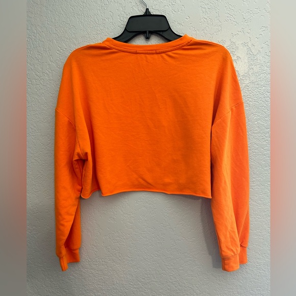 Peanuts Snoopy Astronaut Orange Crop Sweatshirt Size Medium - Picture 3 of 7